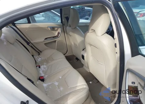 2012 Volvo S60 T6 из США, поврежденный, VIN YV1902FHXC2055252